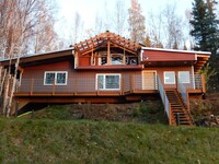 Building Photo - 2 Bed/1Bath house off Chena Ridge