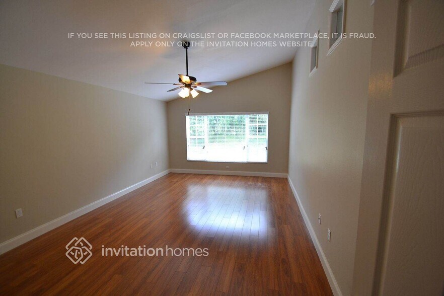 Building Photo - 3178 Oakpark Dr