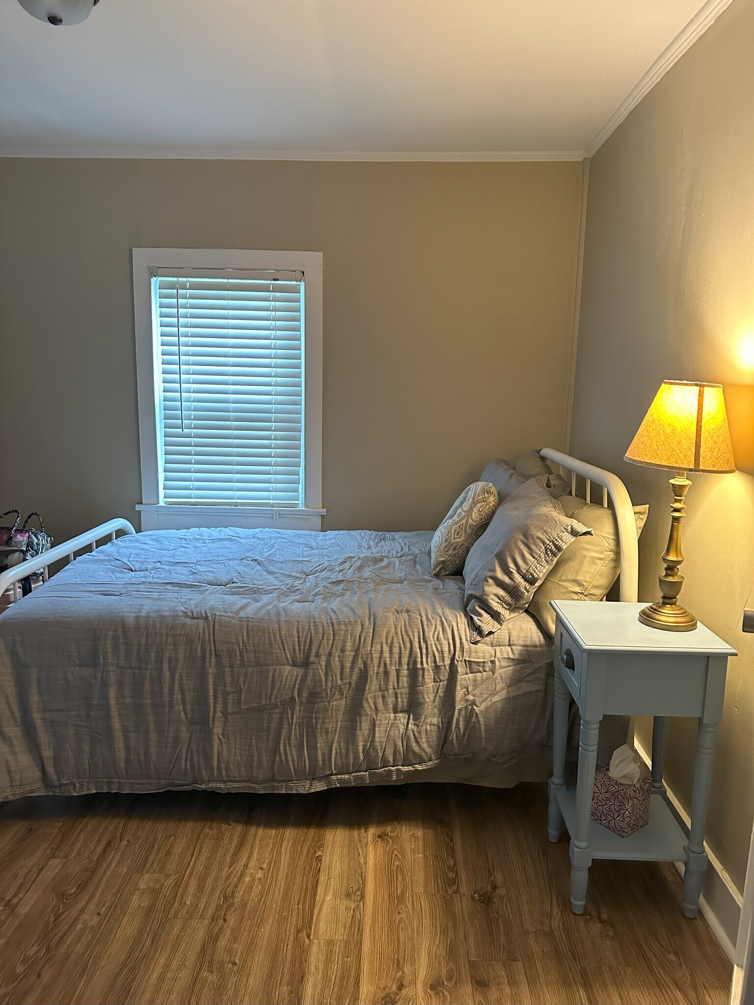 Building Photo - 110 Bethune St