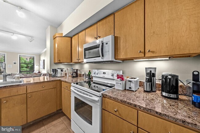 Building Photo - 631 D Street NW