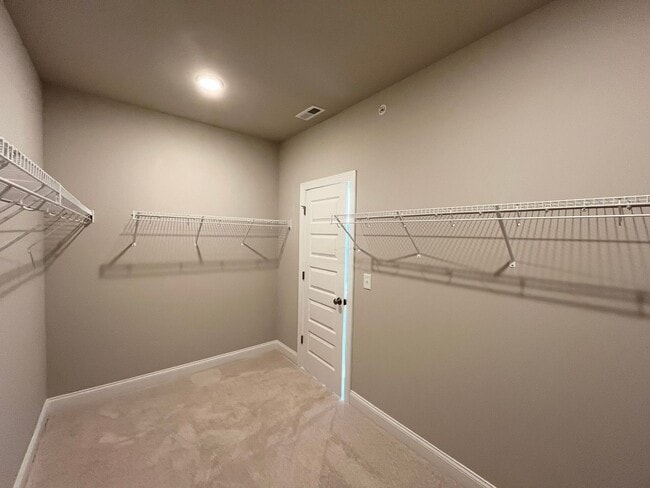 Building Photo - **OFFERING FIRST MONTH'S RENT FREE** New C...