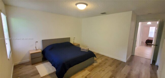 Building Photo - 2075 Borealis Way