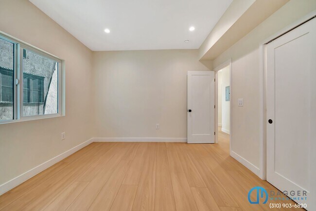 Building Photo - 2800 Winter St