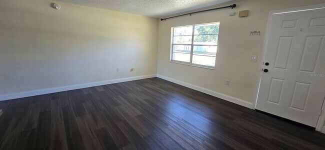 Building Photo - 14724 SW 38th Terrace Rd