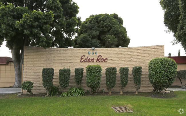 Building Photo - Eden Roc