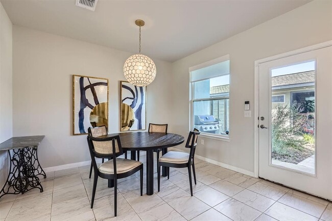 Building Photo - 5409 Charles Merle Dr