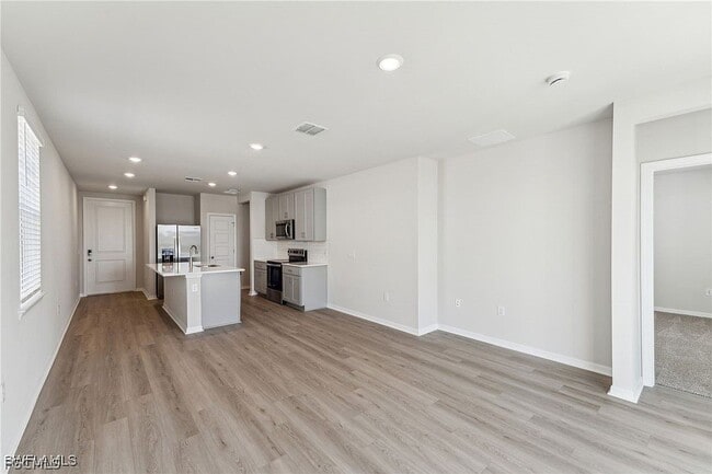 Building Photo - 44421 Diamond Trl