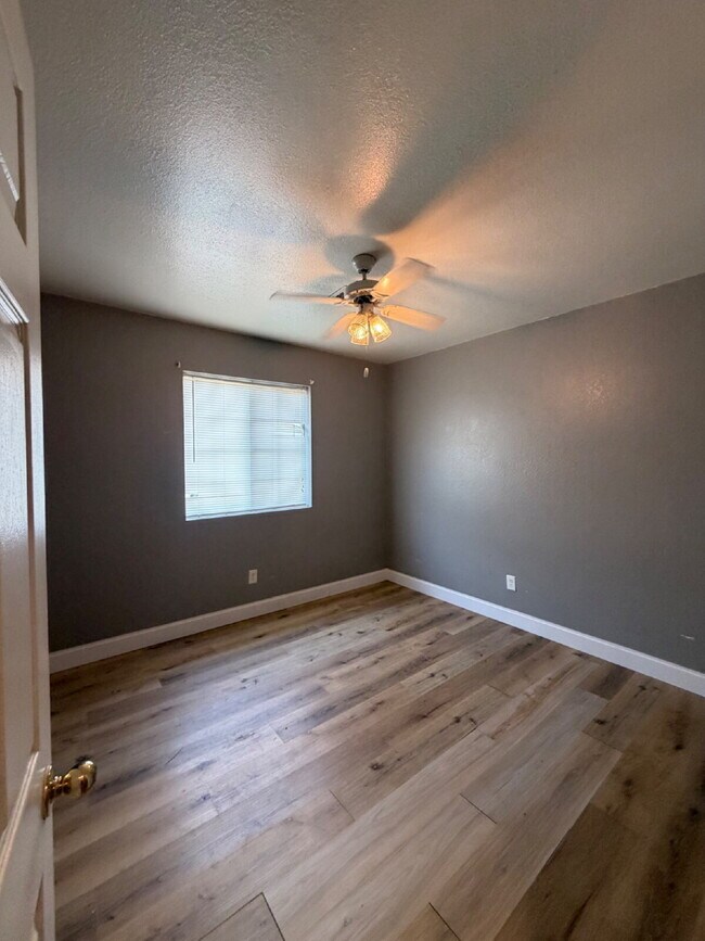 Building Photo - 116 Fritts Way