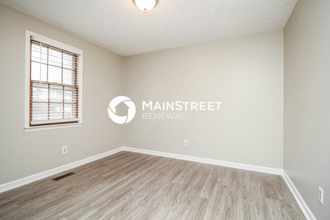 Building Photo - 3 Bedroom Pet-Friendly Home in Smyrna, TN with Main Street Renewal