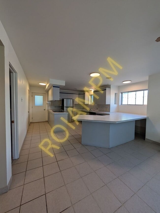Building Photo - Spacious 4-Bedroom Home in Prime Twin Fall...