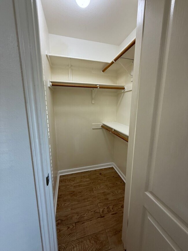 Building Photo - Beautiful home for Lease in Cedar Park, ba...