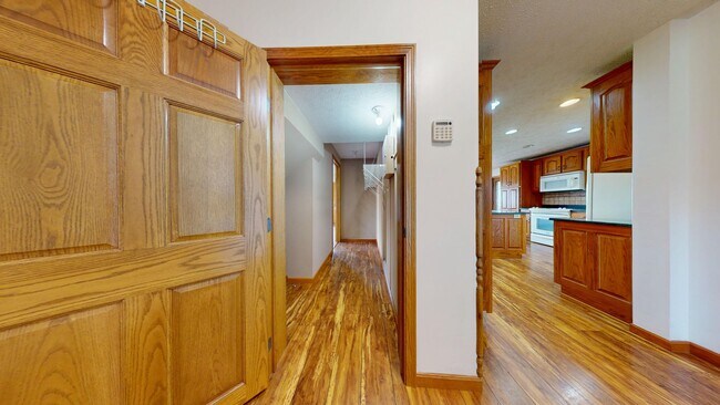 Building Photo - ALL UTILITES PAID COUNTY HOME IN PLYMOUTH-SHILOH SCHOOLS