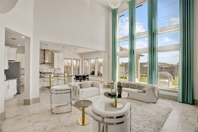 Building Photo - 1922 Pleasant Grove Dr