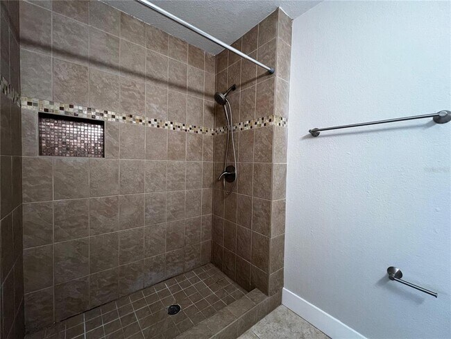 Building Photo - 13102 Mulberry Park Dr
