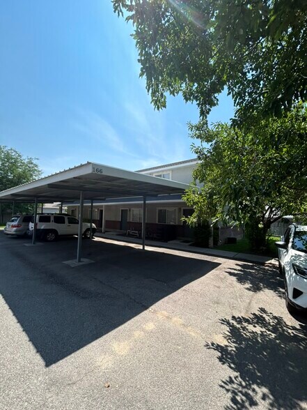 Building Photo - 166 E 1800 N