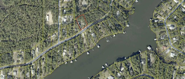Primary Photo - 111 E Bayou Forest Dr
