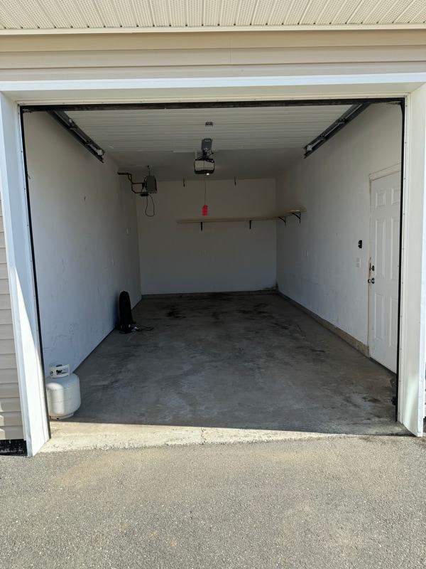 Building Photo - 1780 E Neil Cir