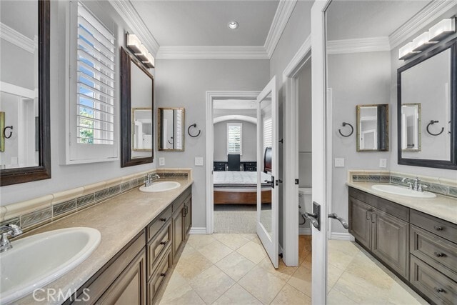 Building Photo - 19 Momento