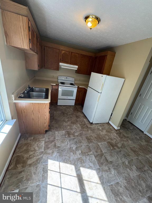 Building Photo - 536 Allston Cir