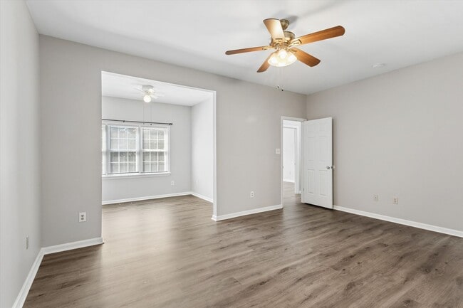 Building Photo - York County Condo Near NASA & Langley with Dual Suites + Sitting Area