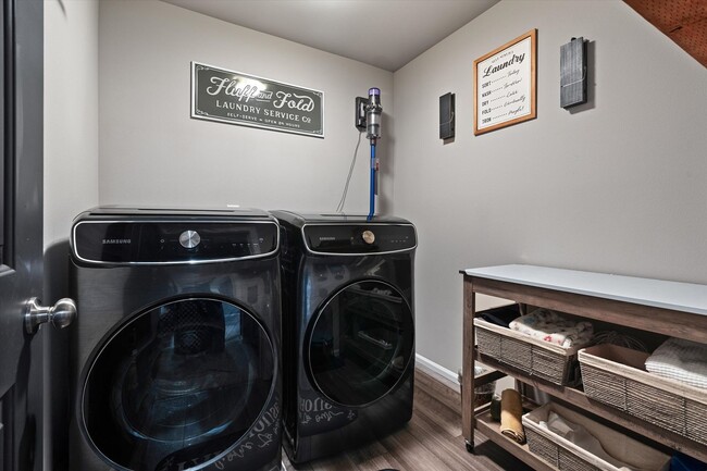 Building Photo - Luxury 4BR Home in North Lacey with A/C, D...