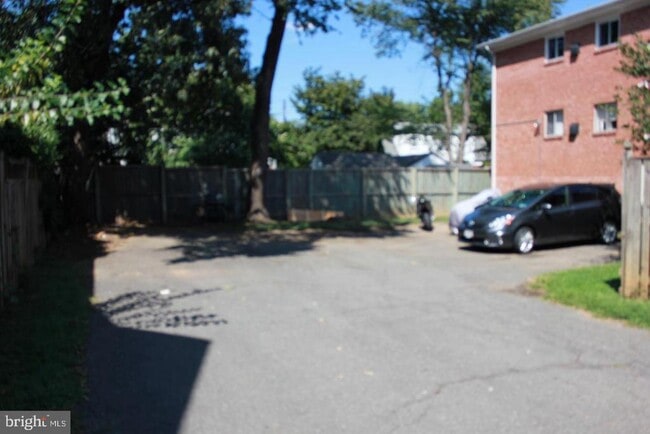Building Photo - 510 S Fillmore St