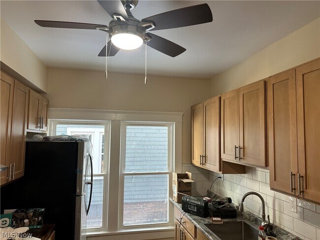 Building Photo - 1635 Belmar Rd