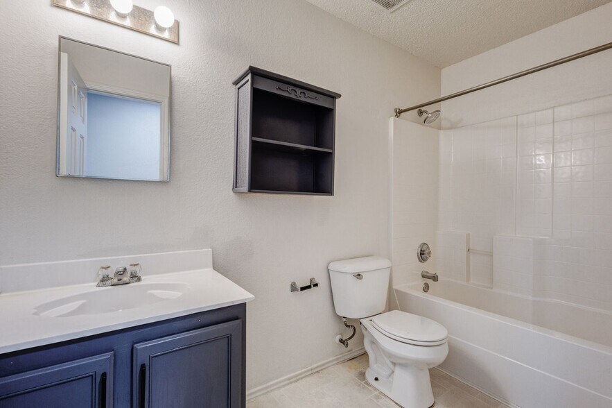 Building Photo - 1352 Dawson Way