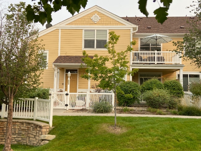 Building Photo - 2059 Grays Peak Dr