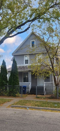 Building Photo - 519 Cummings Ave