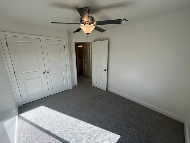 Building Photo - Azalea Beauty!