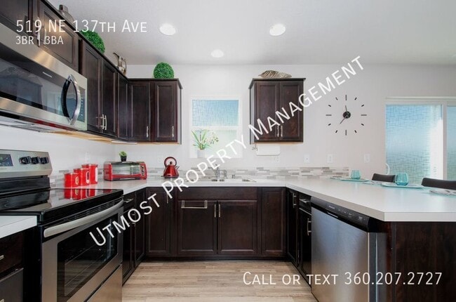 Building Photo - 519 NE 137th Ave