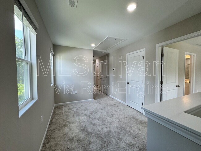 Building Photo - 434 Sustainable Wy