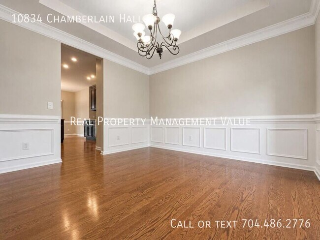 Building Photo - 10834 Chamberlain Hall Ct