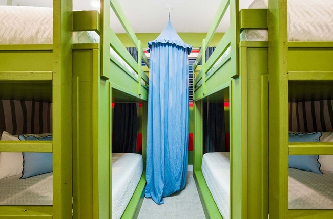 Building Photo - 11802 Hayden Rd