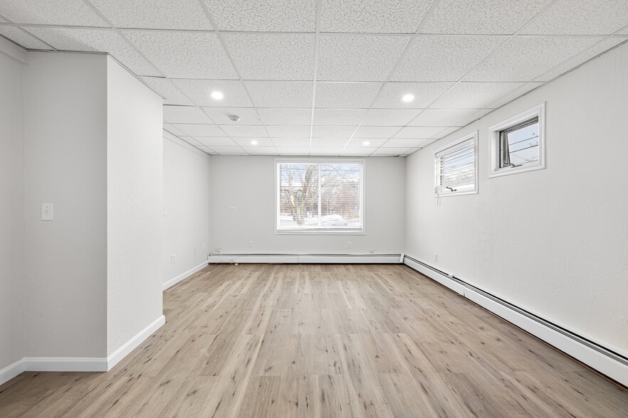 Building Photo - 137 Sandy Bottom Rd