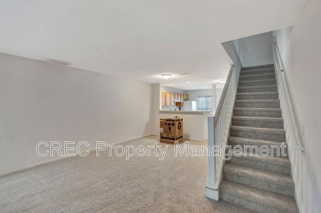 Building Photo - 8114 Shadow Oak Dr