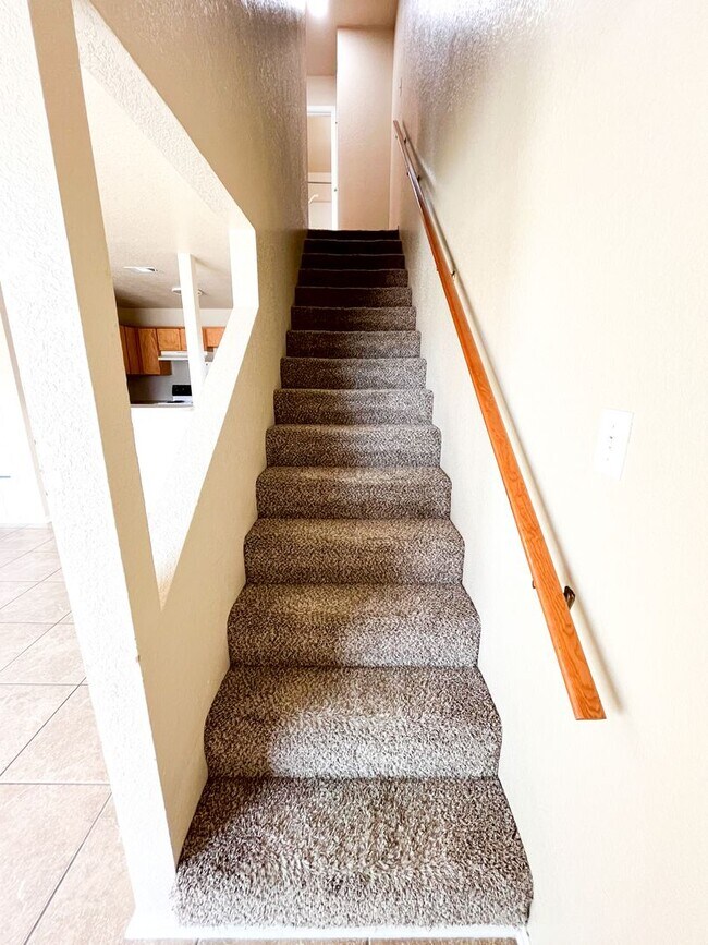 Building Photo - 4307 Abigail Dr