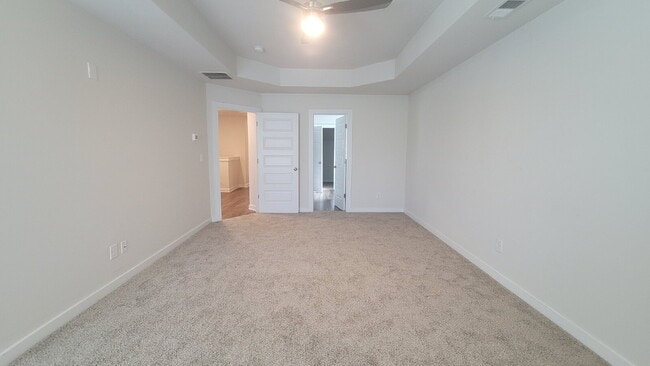 Building Photo - 7203 Chatfield Wy NW