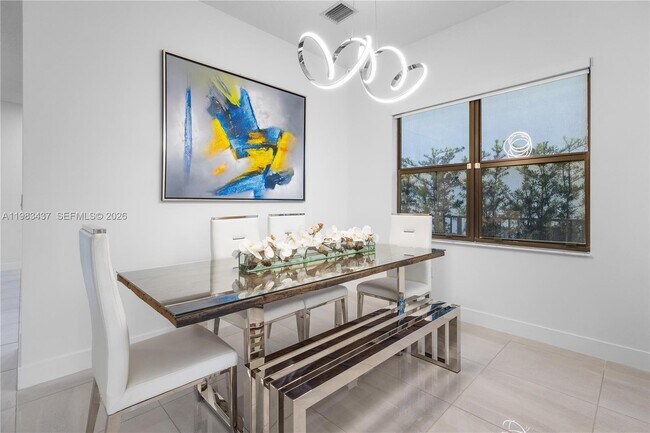 Building Photo - 4335 SW 174th Ave