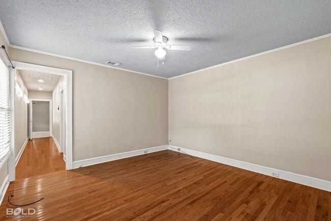 Building Photo - 266 Carrollton Ave