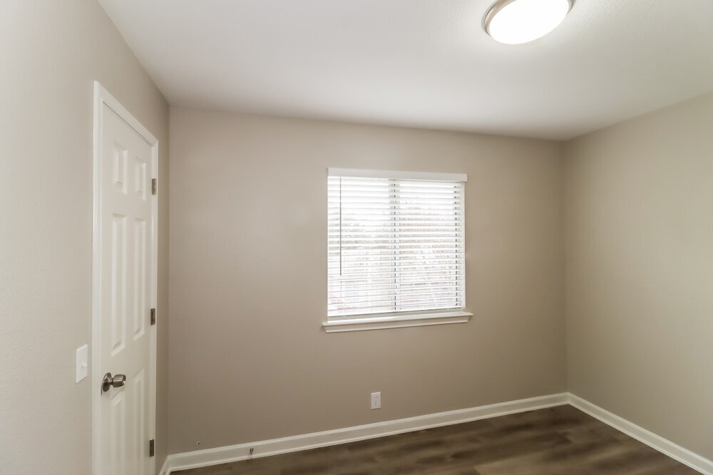 Building Photo - 21311 Derby Day Ave