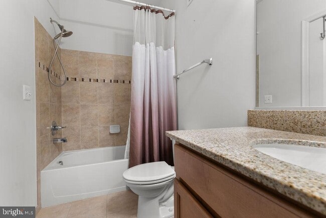 Building Photo - 19441 Promenade Dr