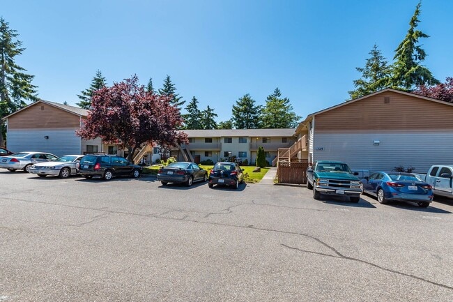 Building Photo - 0852-325 NE Kettle St #107