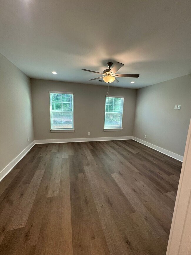 Building Photo - 136 Brawley Villas Pl