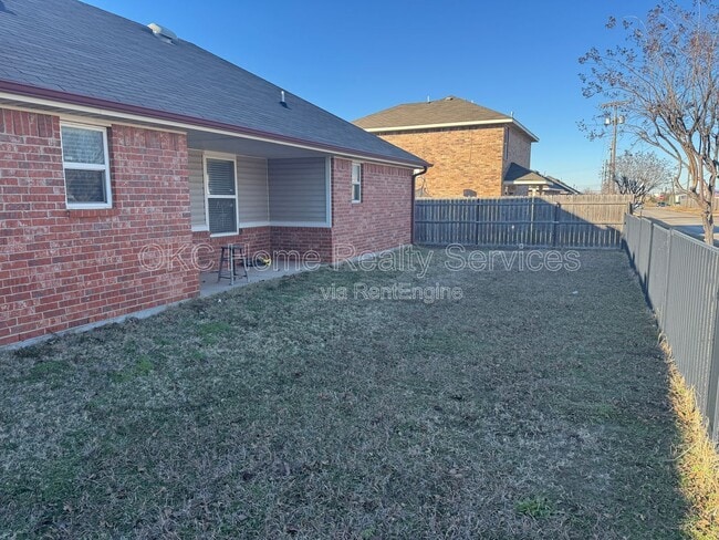 Building Photo - 6052 Johnnie Terrace