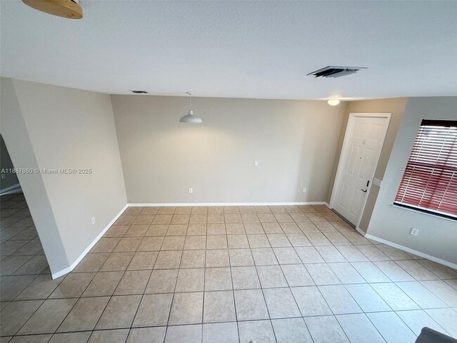 Building Photo - 13741 SW 274th Terrace