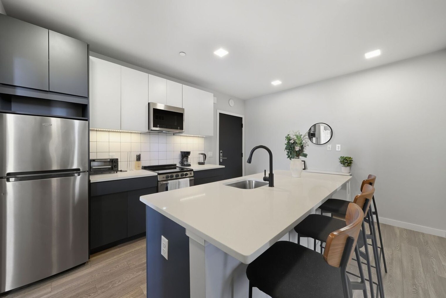 Building Photo - 1151 N 3rd St