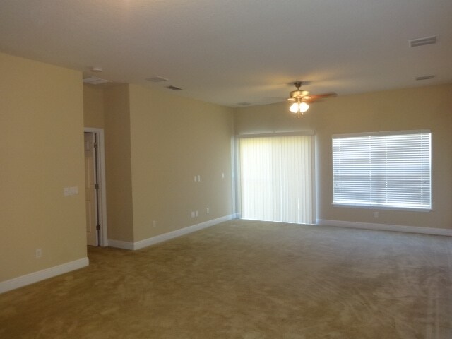 Building Photo - 30113 Saddlebred Ln