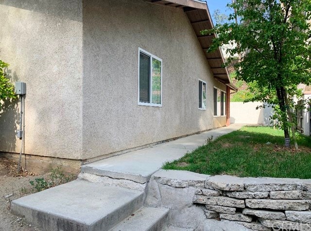 Building Photo - 28491 Via Princesa